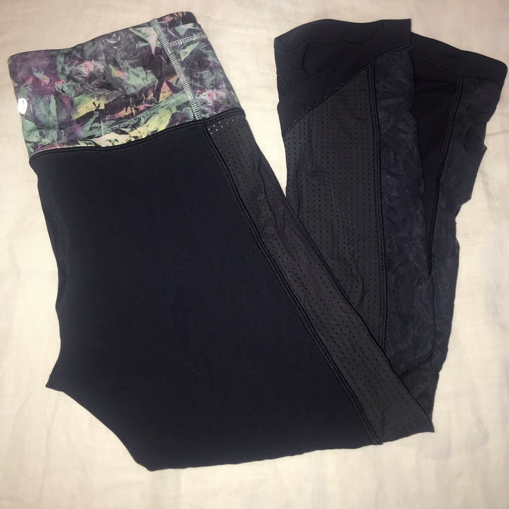 Navy size 6 Lululemon